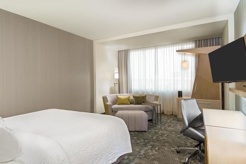 Courtyard By Marriott Buffalo Downtown/Canalside Exterior photo